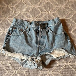 Levi 501 Jean Shorts